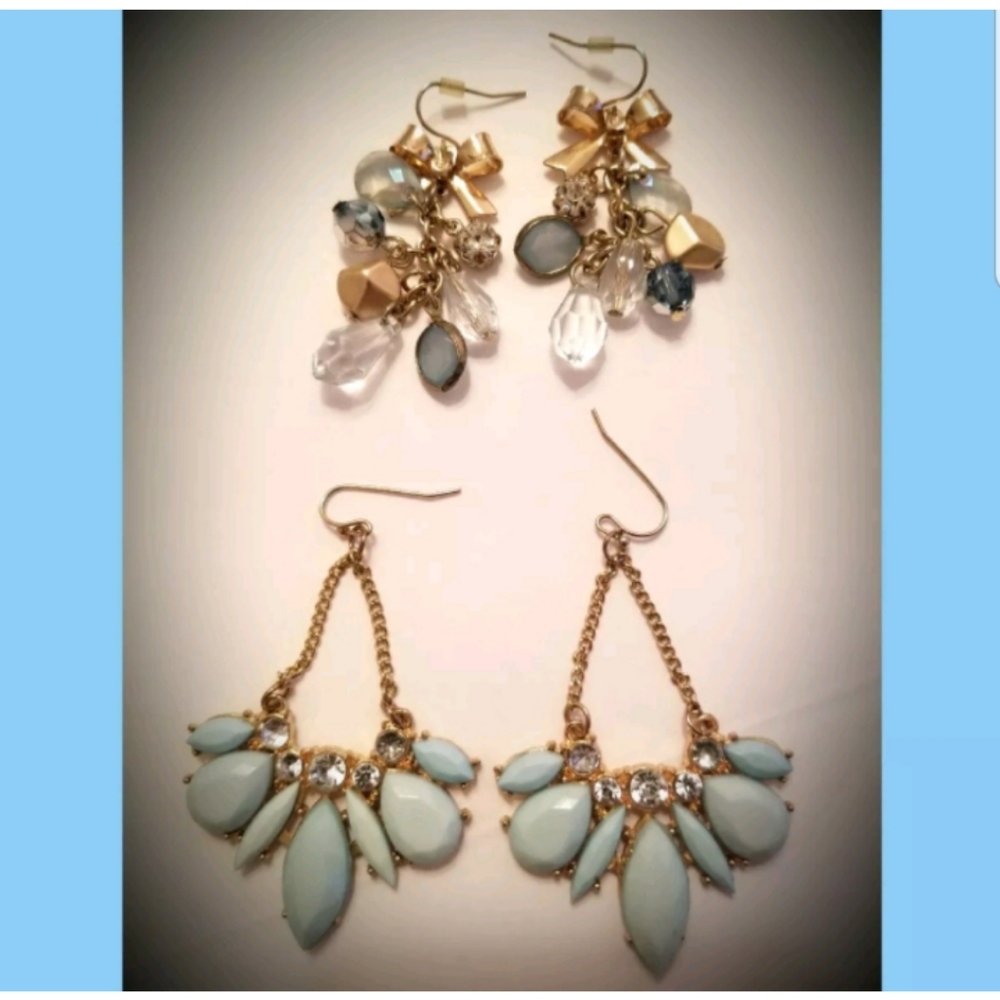 2 pair dangle drop pierced earrings blues bow nice